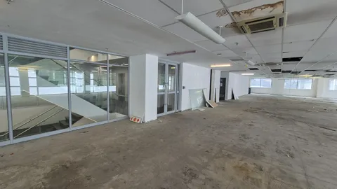 16 Fredman & 18 Fredman Dr, Sandton - Office Space - White Boxed - 1958m² (1)